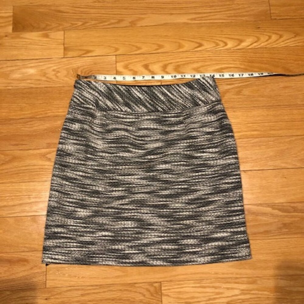 LOFT A-line Skirt Size 2